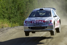Peugeot 206 WRC 2001 14